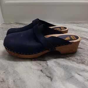 Vollsjo Navy Wooden Clogs